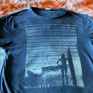 Hollister T-shirt